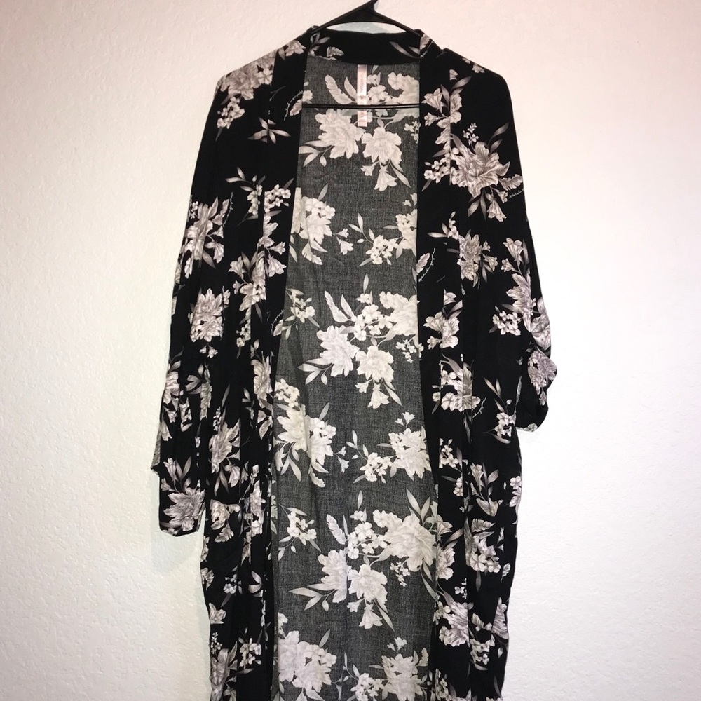 Spiritual Gangster floral robe